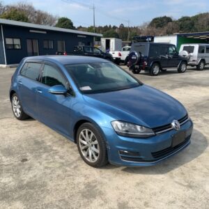 Volkswagen Golf TSI