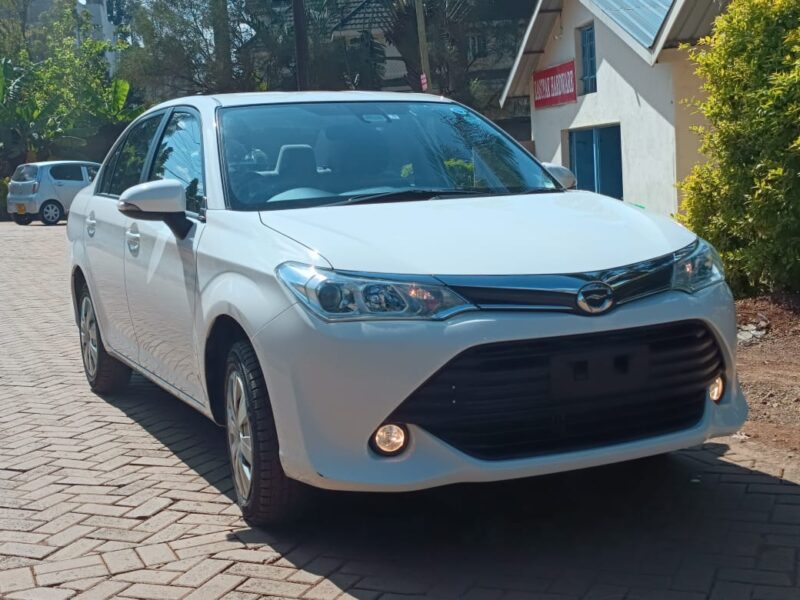 TOYOTA AXIO 2016