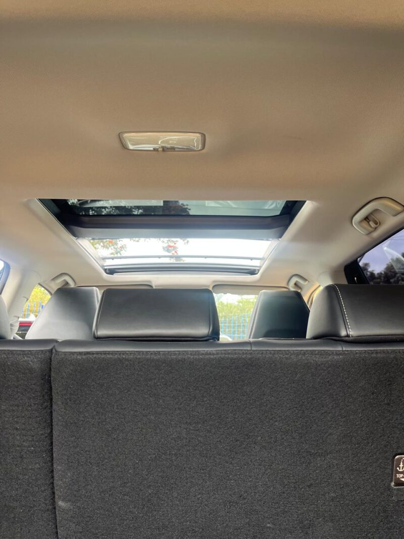 2019 TOYOTA RAV4 GZ Package - Image 7