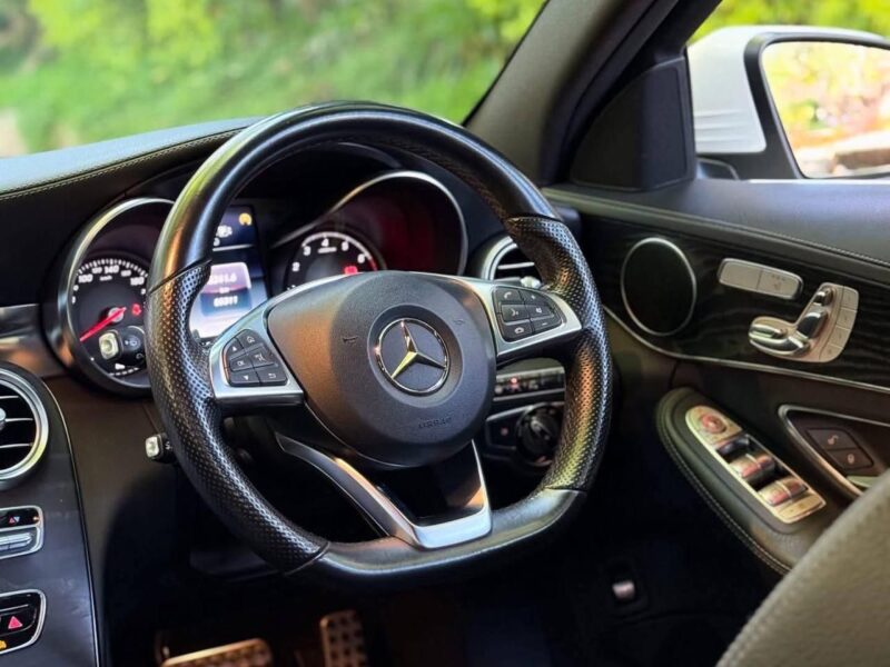 2014 C200 Sport, AMG-line package - Image 15