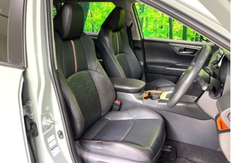 Toyota RAV4 Adventurer 2019 - Image 10