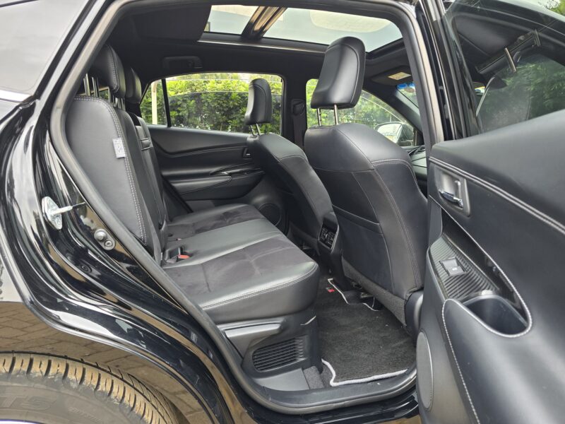 2018 Toyota Harrier GR sport package - Image 7