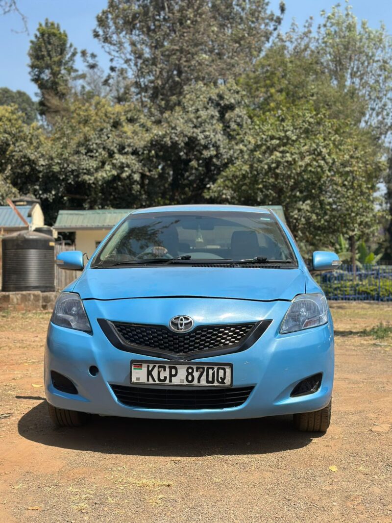 TOYOTA BELTA 2011