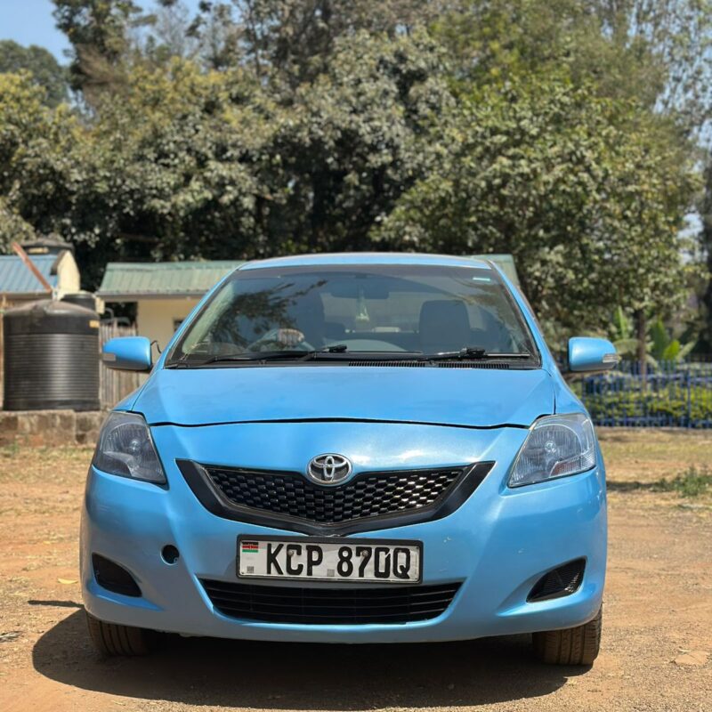 TOYOTA BELTA 2011
