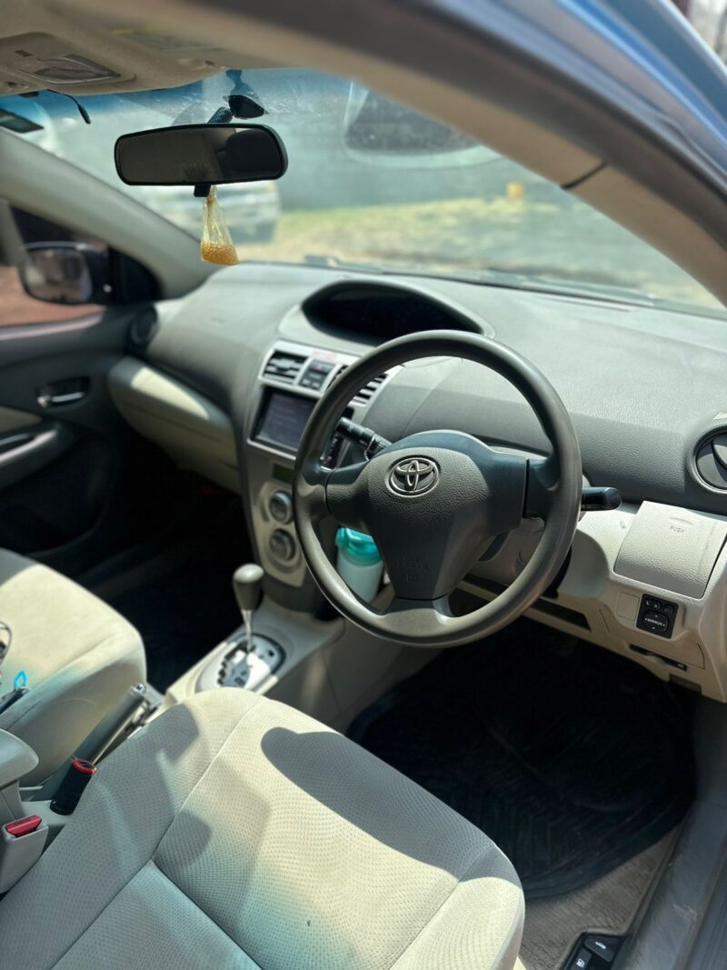 TOYOTA BELTA 2011 - Image 2