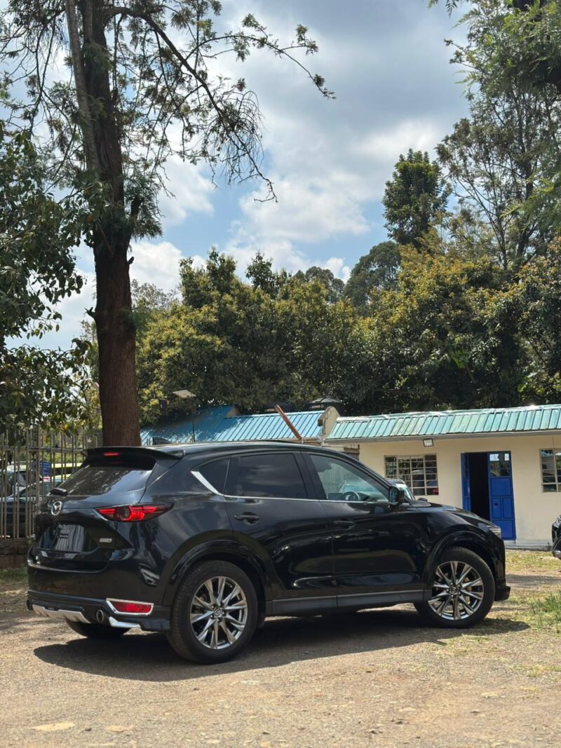 2018 MAZDA CX5 - Image 12