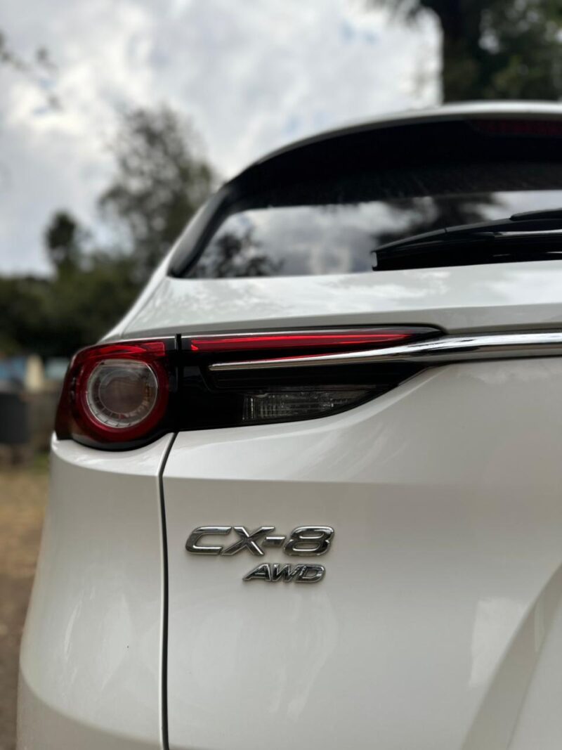 2018 Mazda cx8 - Image 14