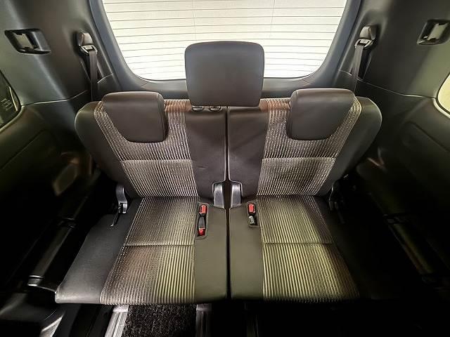 2018 TOYOTA VOXY - Image 6