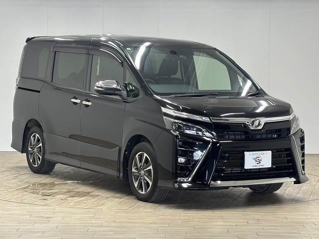 2018 TOYOTA VOXY