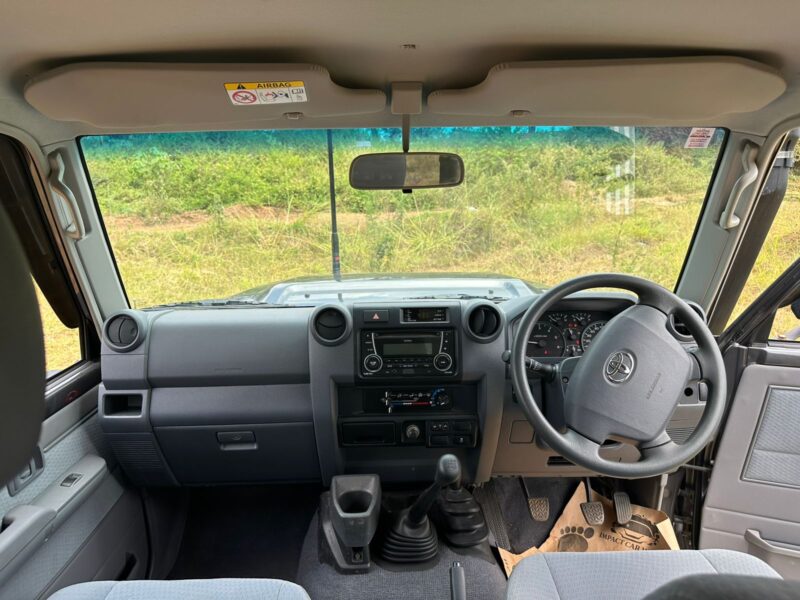2019 TOYOTA Land Cruiser GLX 79 Series - Image 26